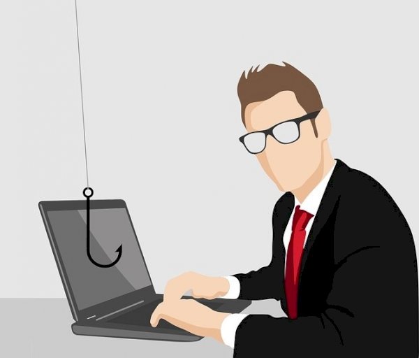 OSTRZEŻENIE - cyberprzestępcy podszywają się pod pracowników banku